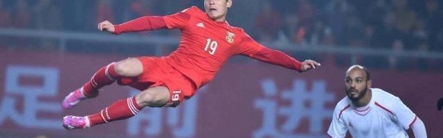 体育App- 尼斯租借西甲前锋强化锋线  